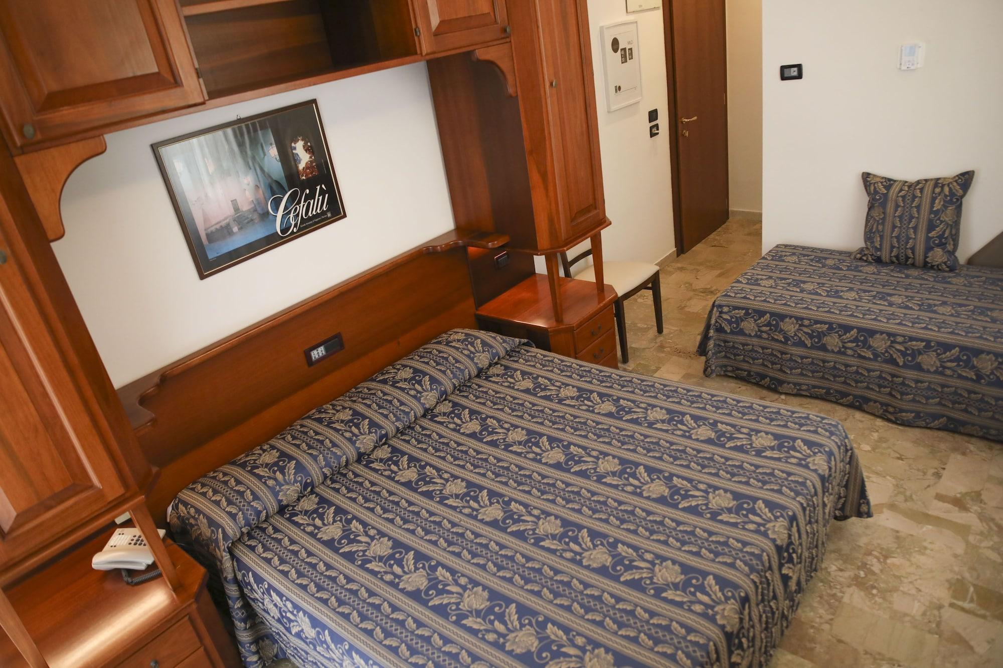 Hotel La Giara Cefalù Buitenkant foto