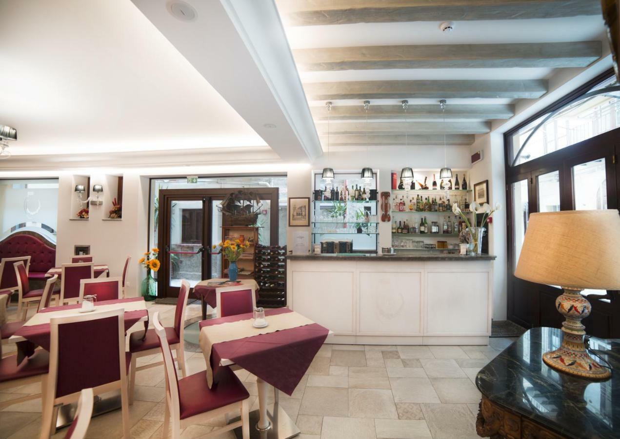 Hotel La Giara Cefalù Buitenkant foto