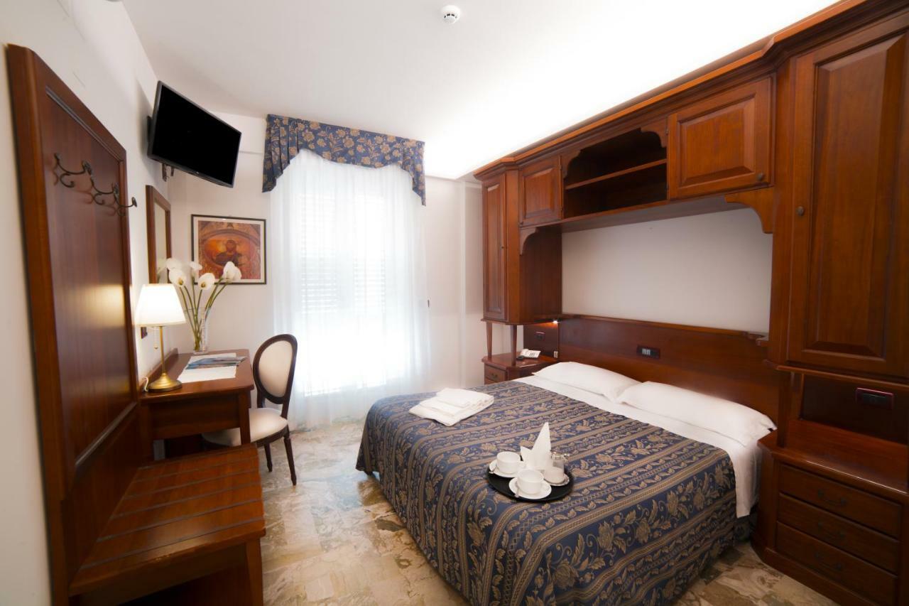 Hotel La Giara Cefalù Buitenkant foto